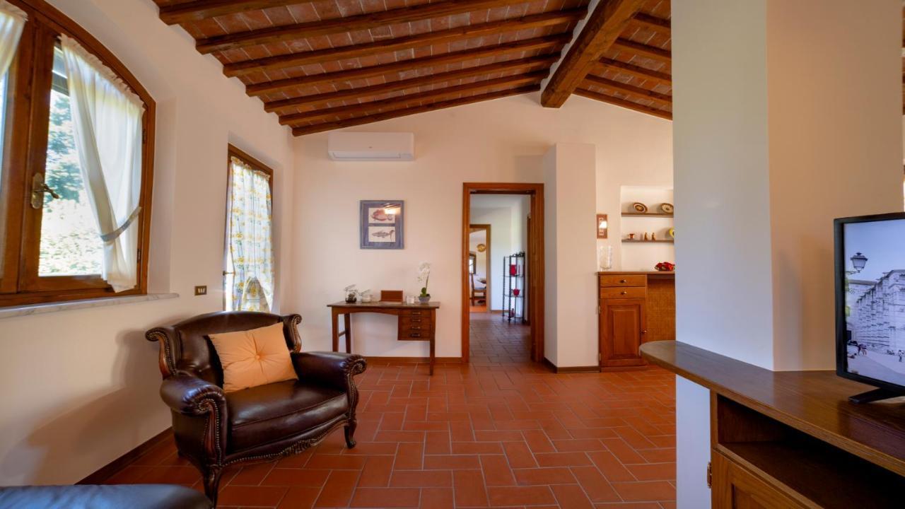Il Cottage Di Patrizia Lucca Exterior foto